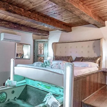 Il Nido D'amore - Colombaie Bed and breakfast Lorenzana